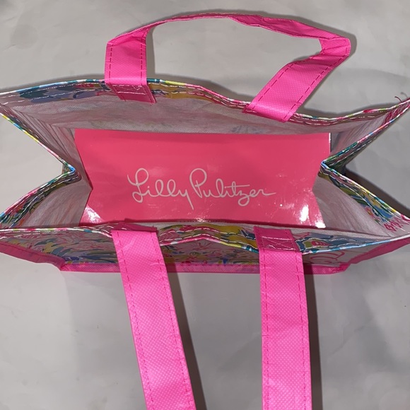 Lilly Pulitzer Pink Gift Bag Tote Floral Garden Leopard Plastic Reusable 11 x 9 - Picture 4 of 7